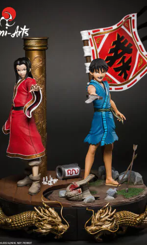 Collectible 1:6 statue of the manga Kingdom representing king Ei Sei and warrior Shin and available on Kami-Arts.com